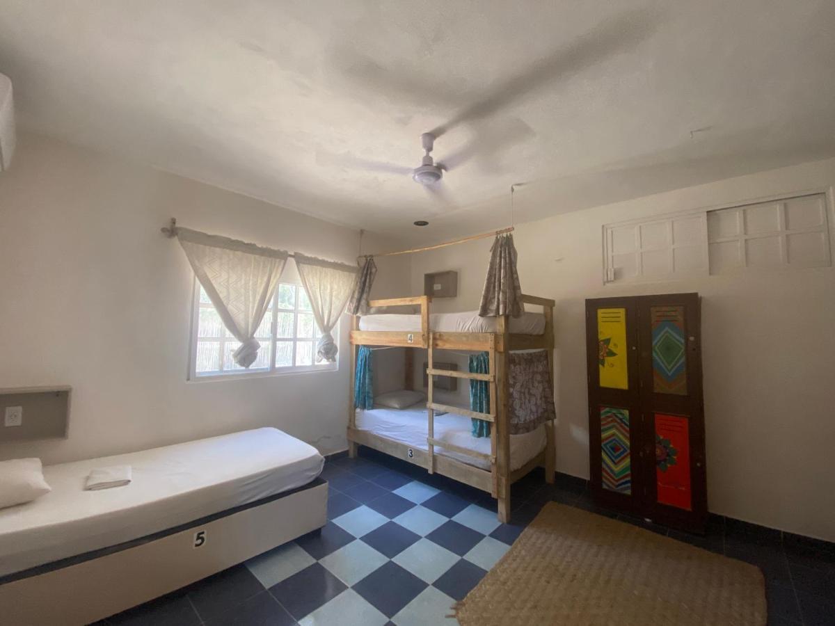 Barco Verde Hostel Isla Holbox Εξωτερικό φωτογραφία